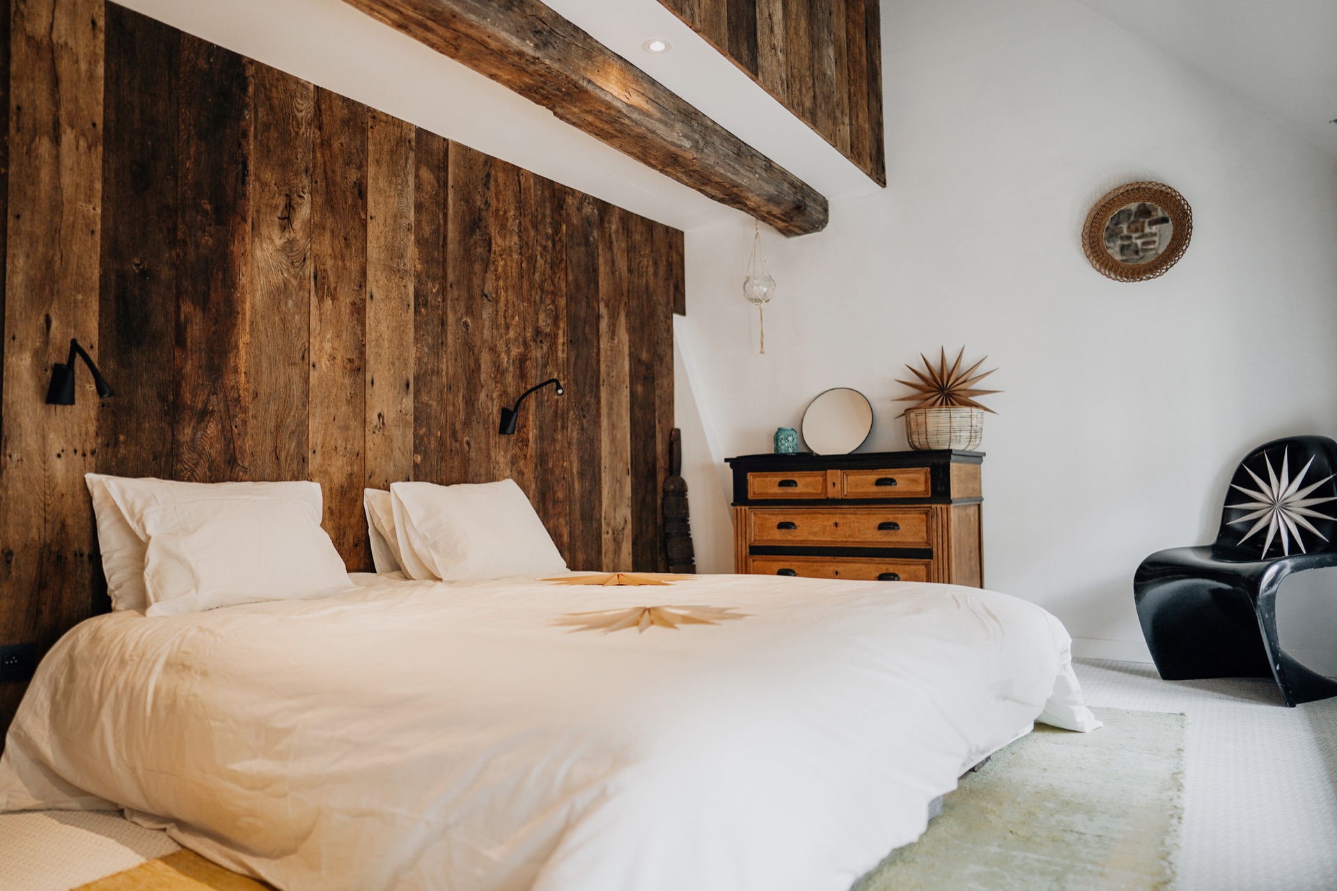 Chambre avec poutres