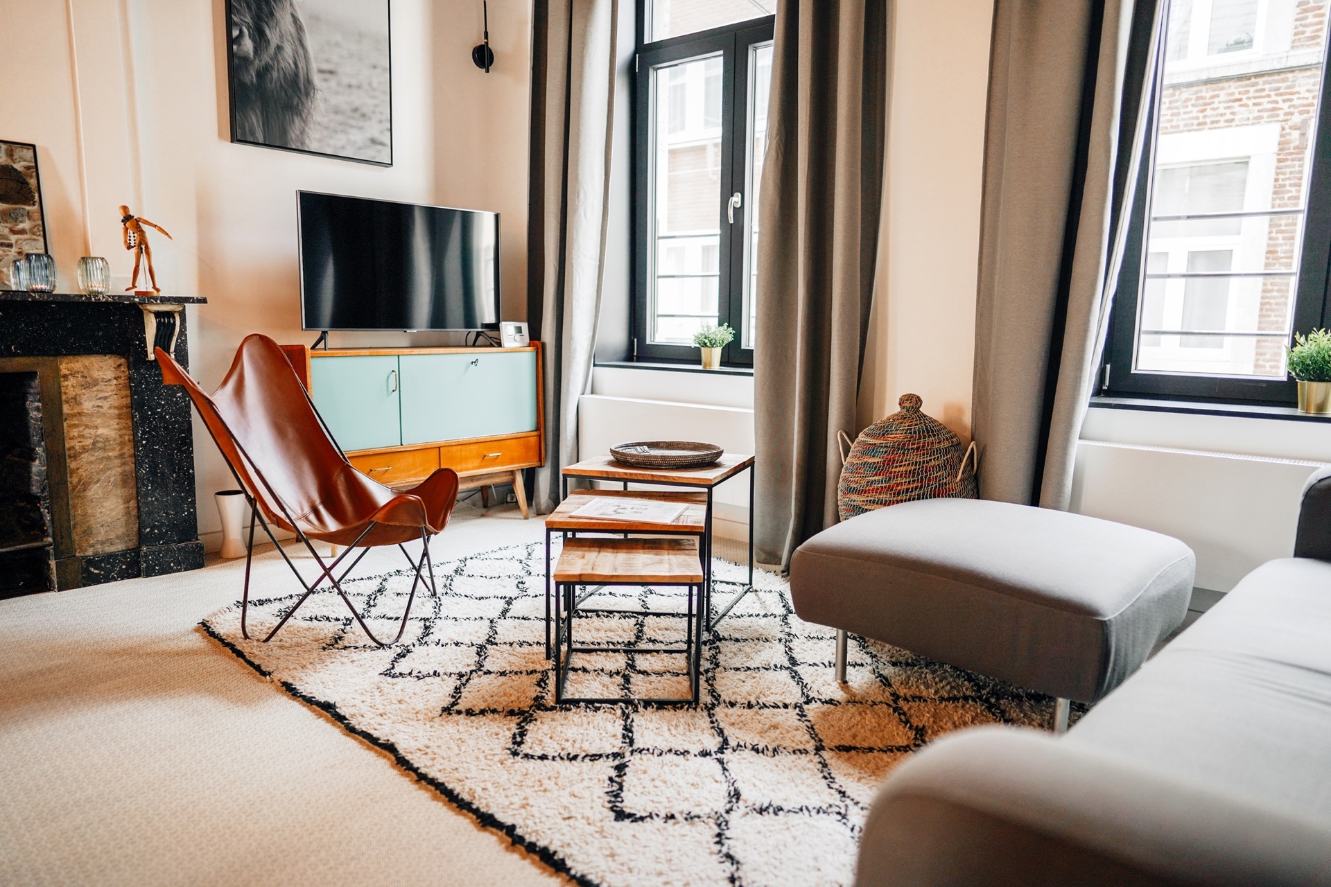 Salon avec cheminée